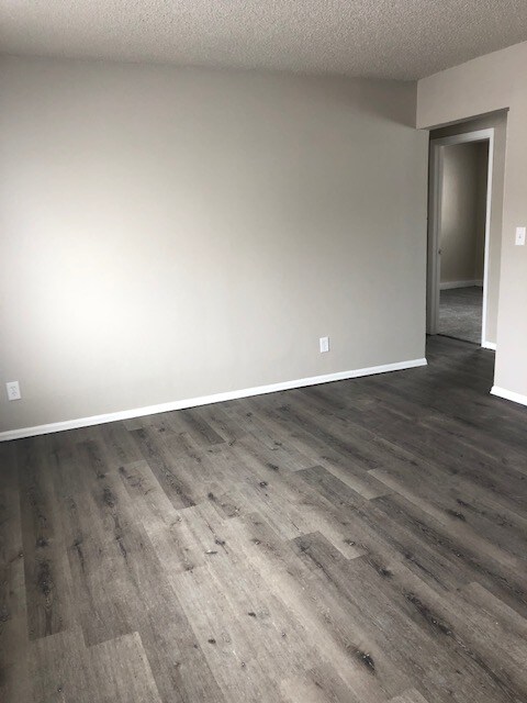 Photo - 2813 King St Unit B