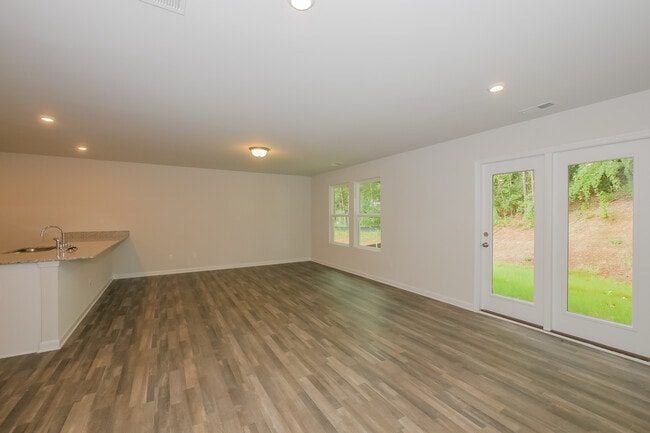 Photo - 108 Duck Walk Wy