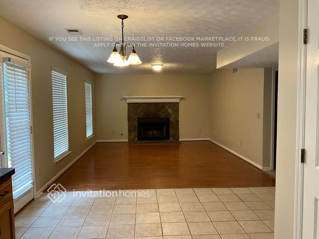 Photo - 495 Meadowfield Ct