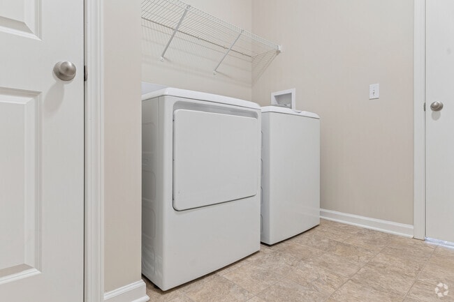 2BR, 2BA - 1,260SF - Laundry Room