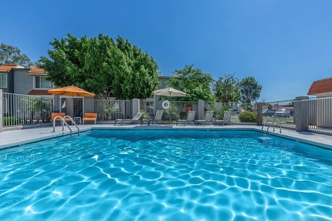 Photo - Twenty One 41