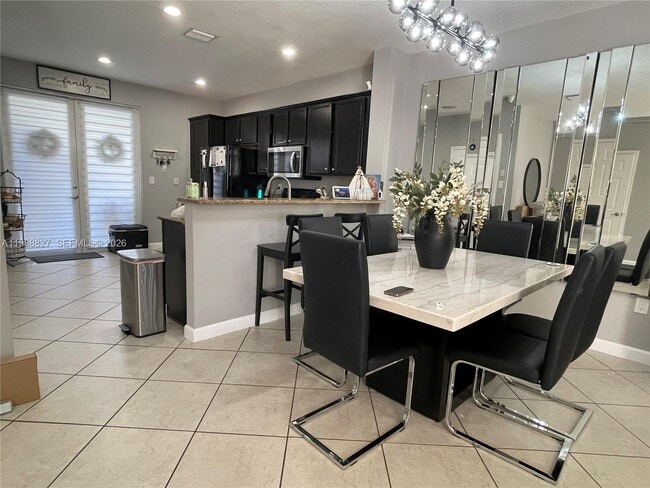 Photo - 16963 SW 92nd St