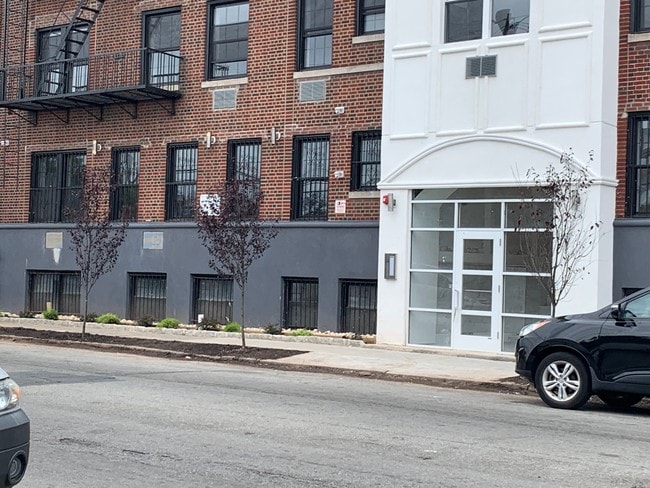 Residence on 18th - Residence on 18th Apartments