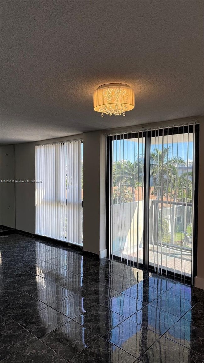 Photo - 9800 W Bay Harbor Dr Unit 509
