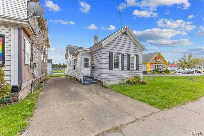 Photo - 188 W Bridge St
