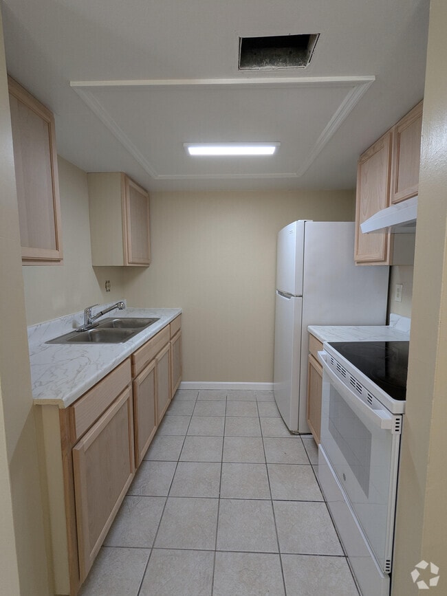 Building Photo - 1127 Connecticut Ave Unit G Rental