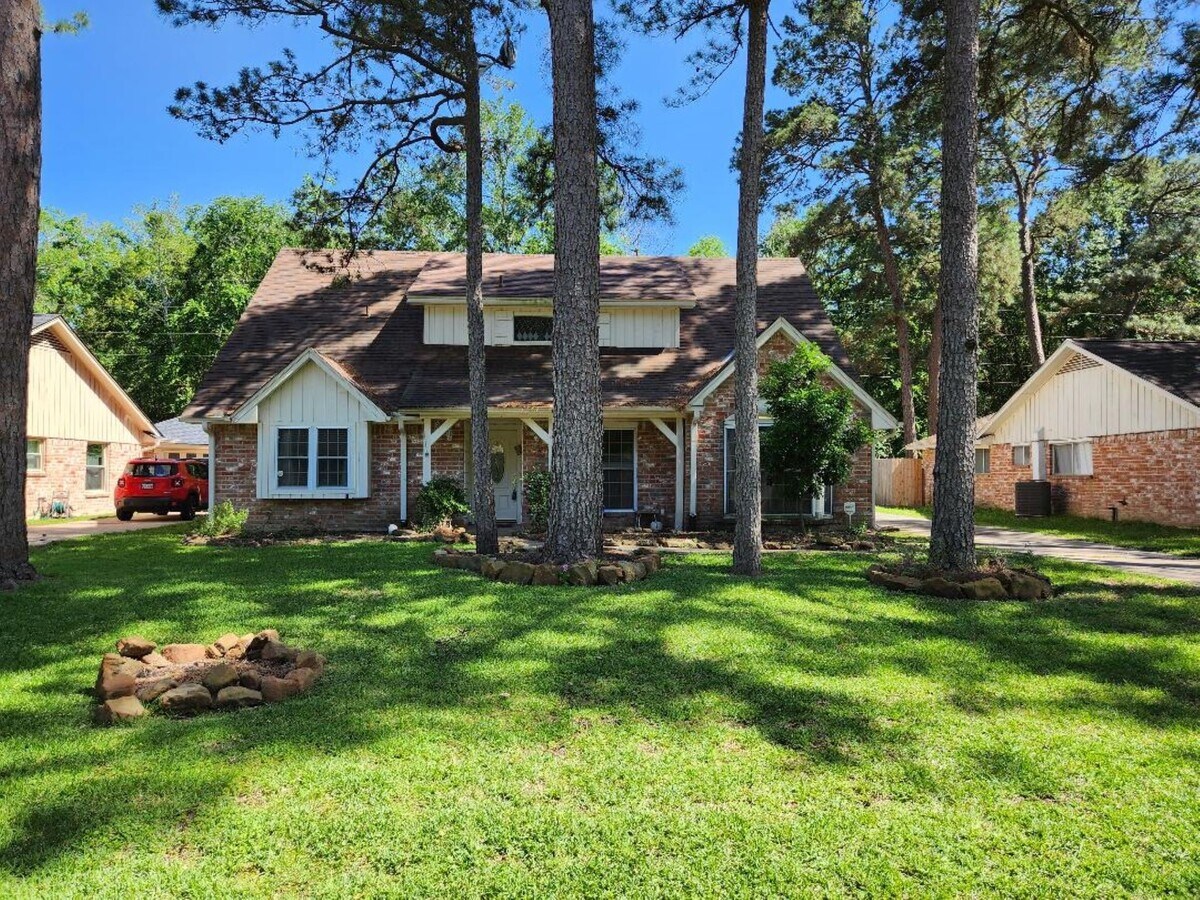 Photo - 2322 Deer Valley Dr