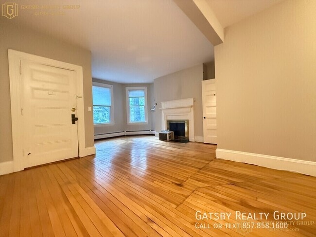 Building Photo - 6 Arlington St Unit 11R
