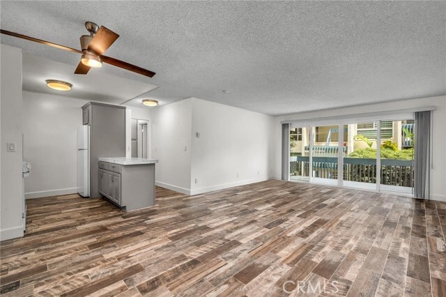 Building Photo - 802 Camino Real Unit 103