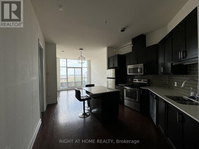 Photo - 2480 Prince Michael Drive Unité 720