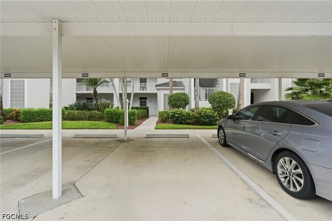 Photo - 10480 Washingtonia Palm Way Unidad 1126