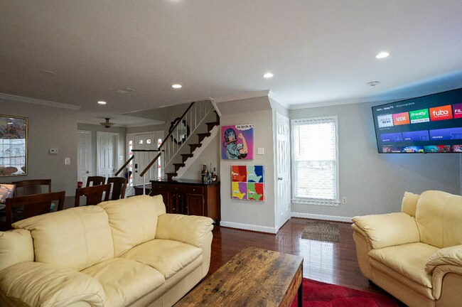 Photo - 7857 Parthian Ct