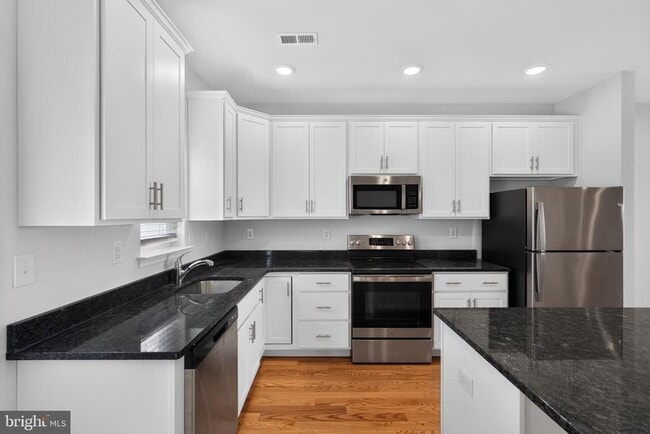 Photo - 1057 Easton Rd