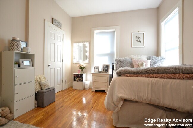 Photo - 9 Wadsworth St