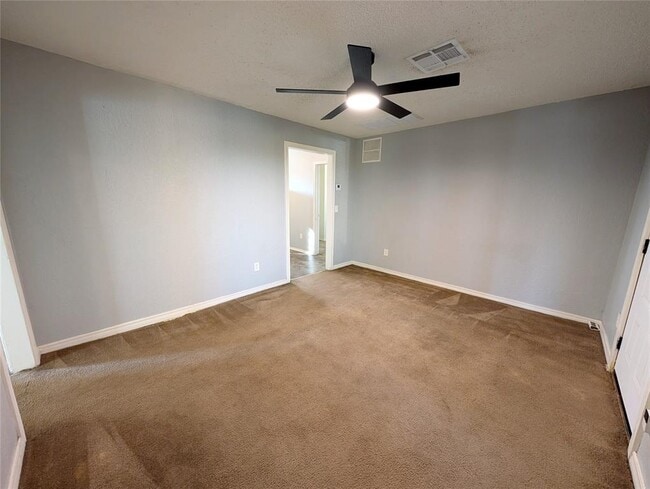 Photo - 414 NW 97th St