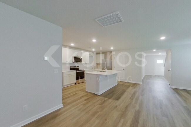 Photo - 109 Inez Ave