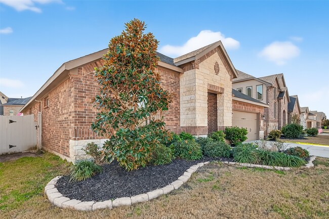 Building Photo - 5810 Metaphor Wy