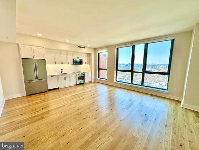 Building Photo - 1211 Van St SE Unit 1201 Rental
