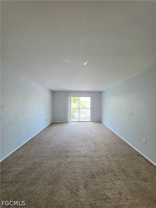 Photo - 1849 Maravilla Ave Unit A14