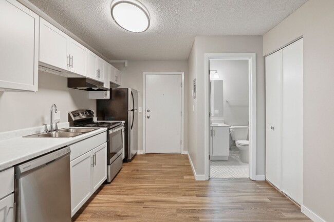 Photo - Hillcrest Place Apartments