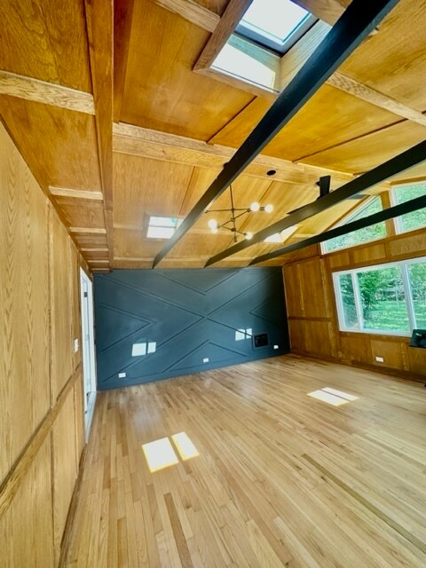 Photo - 2112 Old Elm Rd