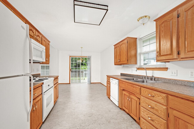 Photo - 1257 Butterfield Dr