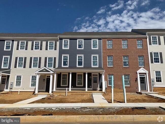 Building Photo - 856 Mapleton Ave Rental