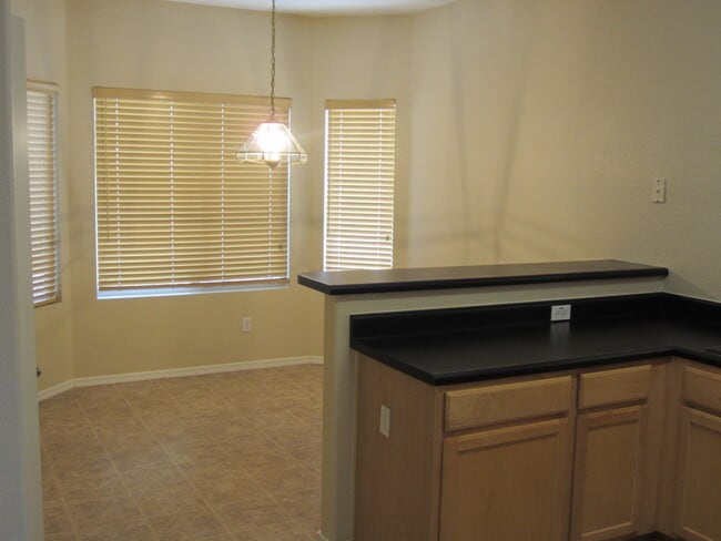 7454 W Mission View Pl