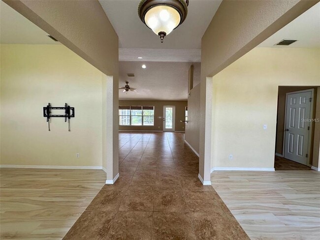 Photo - 271 Campinas St