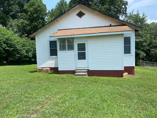 Photo - 108 Riverview St House