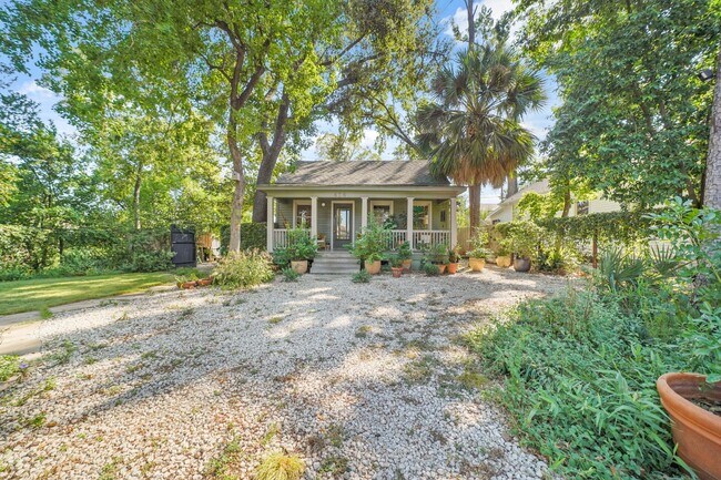 Photo - 414 Archer St