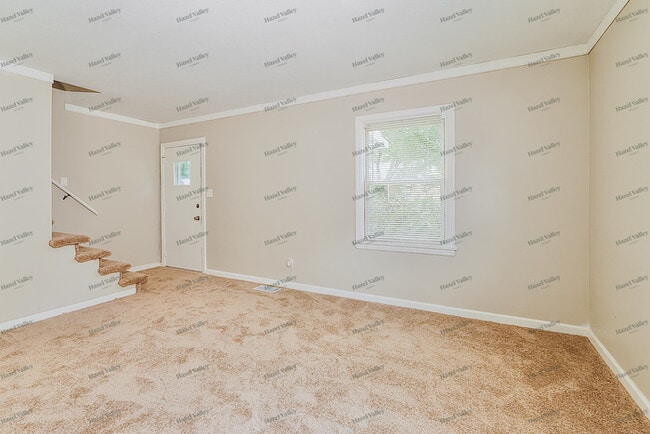 Photo - 1512 Sharon Dr