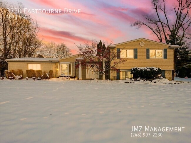 Building Photo - 3730 Eastbourne Dr