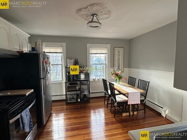 Building Photo - 135 Nonantum St Unit 1 Rental