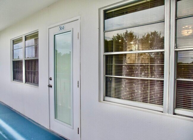 Building Photo - 364 Keswick C Unit 364 Rental