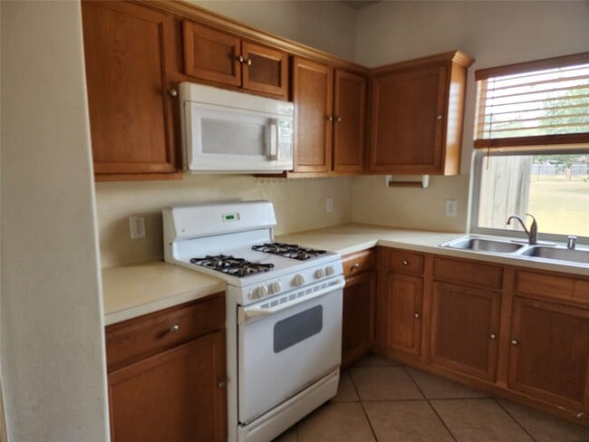 Photo - 15427 Lucky Star Dr