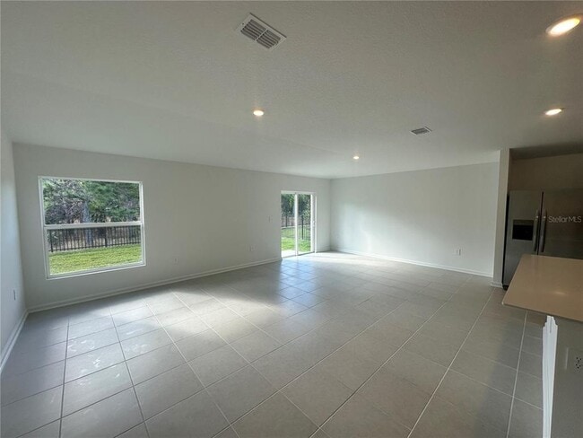 Photo - 5434 Lewisham Dr