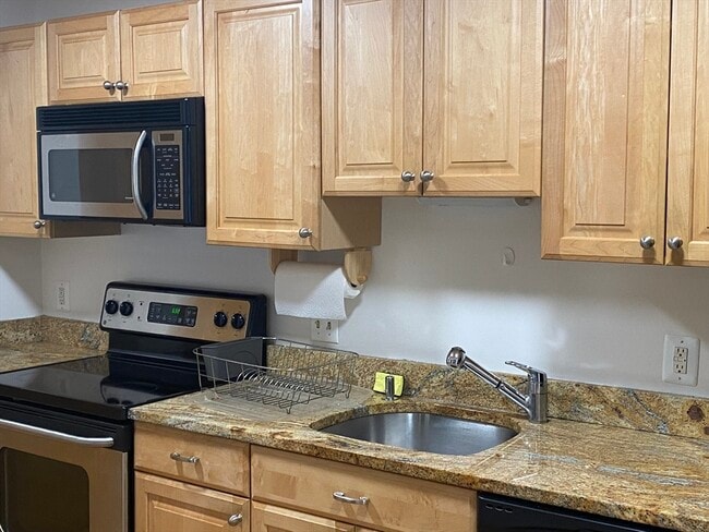 Photo - 22 Laurel St Condo Unit 22