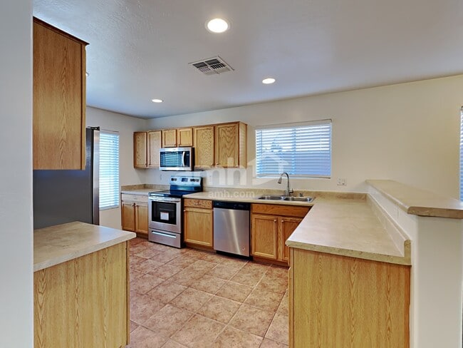 Photo - 15066 W Grant St