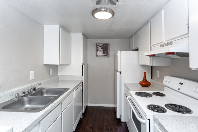 Interior Photo - Bella Vista Park Rental
