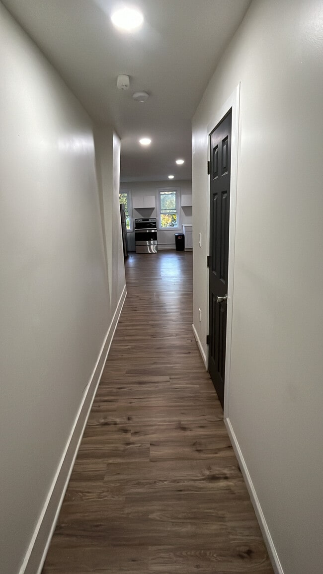 Hallway - 10 Rowe St Unit Hector Maldonado