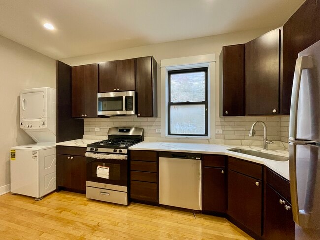 Photo - 2143 N Keystone Ave Unit 2