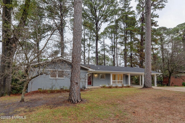 Photo - 1390 N Hills St