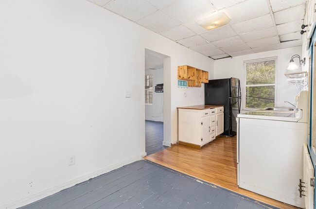 Photo - 213 Mulberry St Unit 2