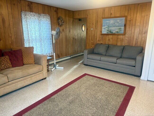 Photo - 797 E Broadway