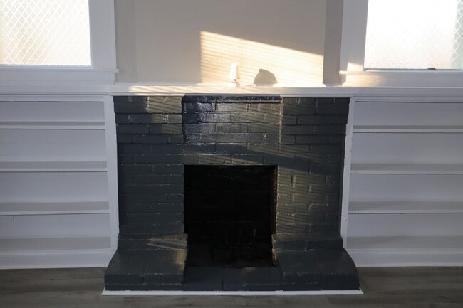 Photo - 304 Highland Dr