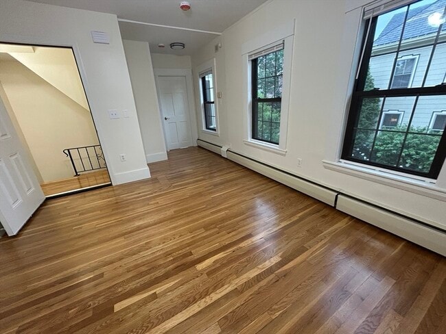 97 Court St Unit 2