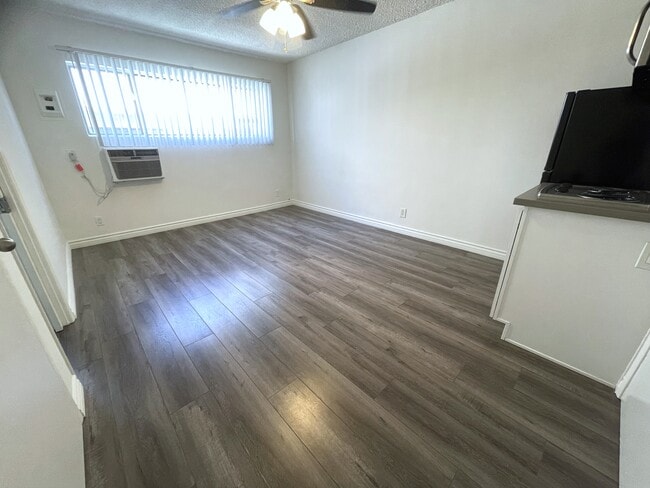 Photo - 3311 Bagley Ave