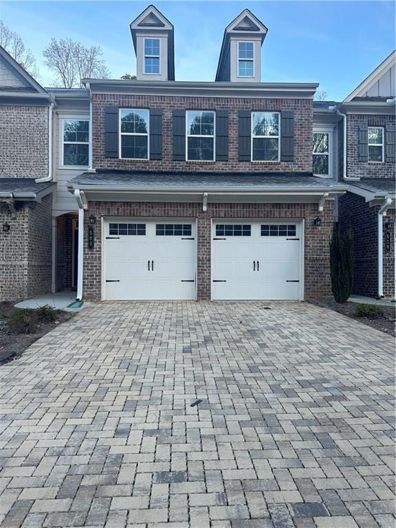 Building Photo - 500 Duval Dr