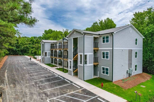 Linwood Creek Apartments